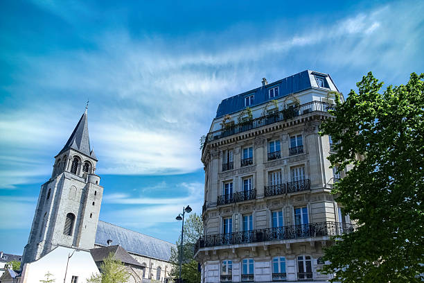 Une résidence principale est le logement occupé au moins huit mois par an par son propriétaire. En d’autres termes,
